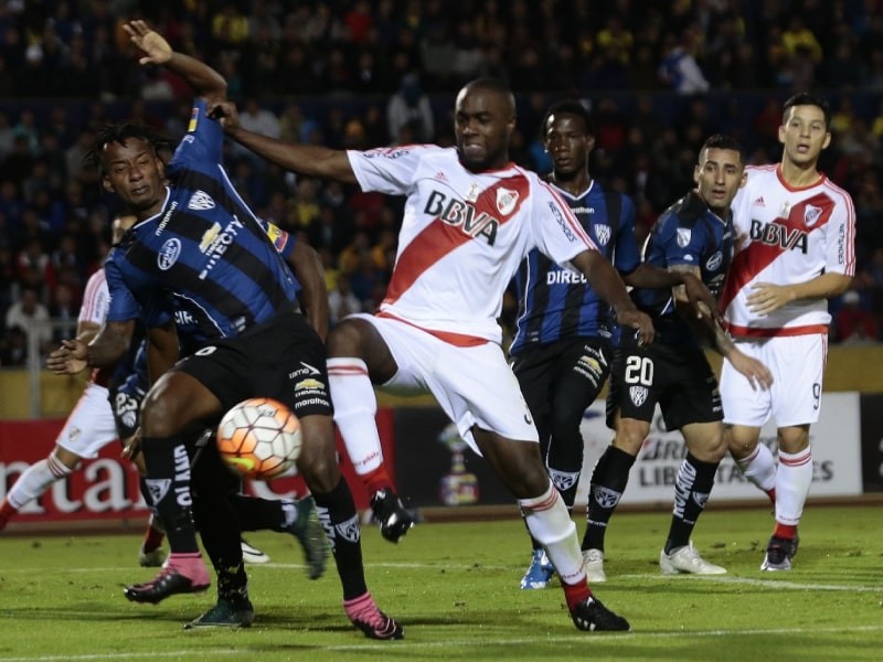 River VS. Independiente del Valle en el Monumental